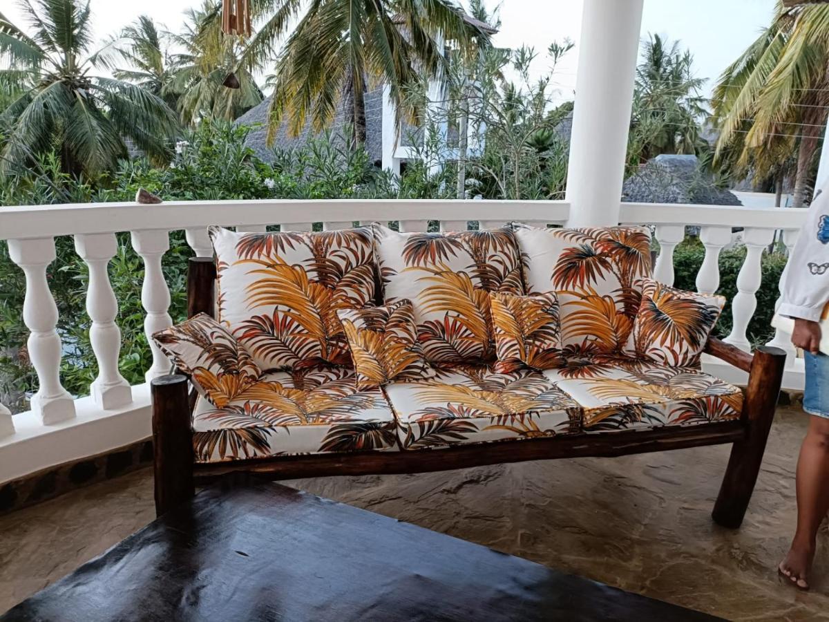 Tichi Villas - Diani Beach Exteriör bild